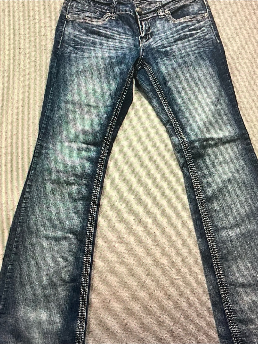 Mid-Wash Women’s Boot Cut Jeans — Comfortable Stretch